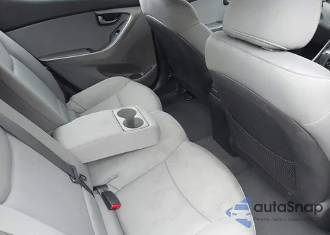 2012 Hyundai Elantra Gls z USA, uszkodzony, nr VIN 5NPDH4AE4CH062827